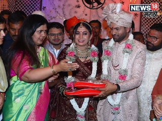 Pankaja Munde PA Anant Garje Wife dr gauri Finished her self Pankaja Munde PA Anant Garje Wife dr gauri Finished her self