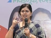 Pankaja Munde: पंकजा मुंडे पुन्हा मनातलं बोलल्या,  जाहीर सभेत व्यक्त  इच्छा;