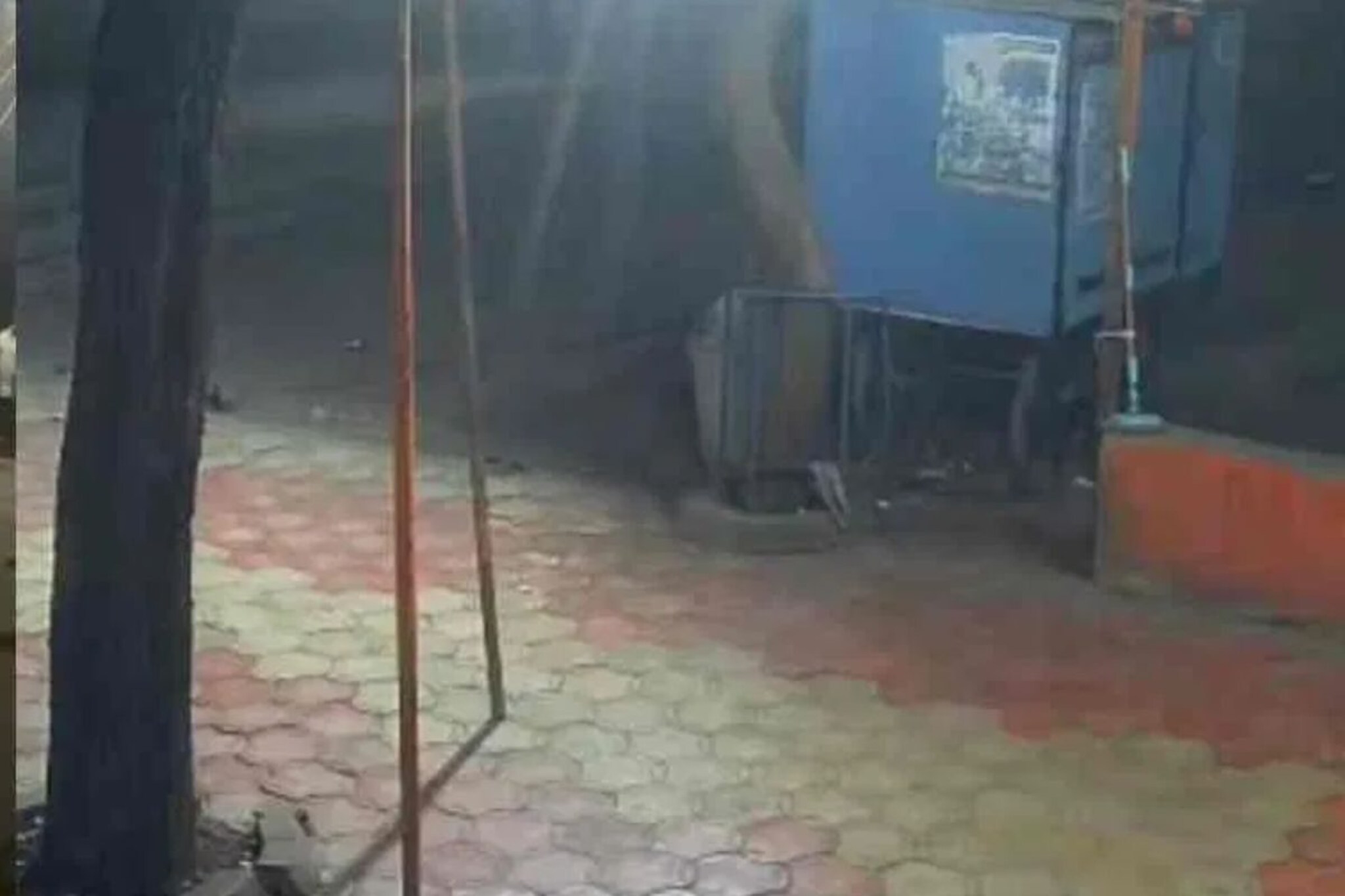 परभणीत प्रचारसभेला रक्तपात, शिंदेसेना आणि काँग्रेसचे कार्यकर्ते भिडले