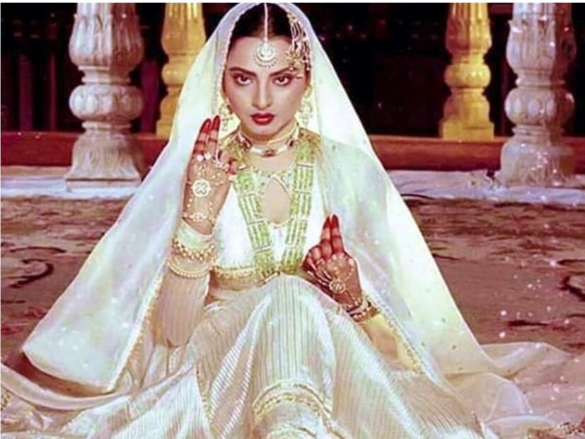  बेधडकपणे वक्तव्य करताना रेखा यांना कधीच कोणत्या गोष्टीची भीती वाटत नाही. त्यांची प्रत्येक गोष्ट आजही चाहत्यांना थक्क करते.