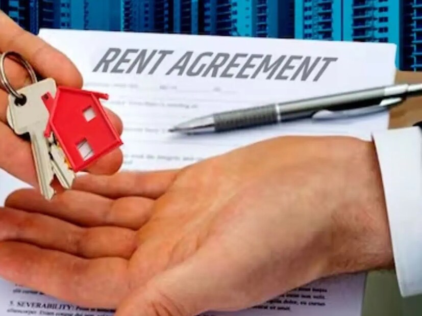 जर तुमच्या घराचे भाडे दरमहा ₹५०,००० पेक्षा जास्त असेल, तर भाड्यावर टीडीएस (TDS) कापणे कायद्यानुसार अनिवार्य होते. यासाठी घरमालक आणि भाडेकरू या दोघांचीही ओळख आणि आर्थिक माहिती जमा करावी लागते.