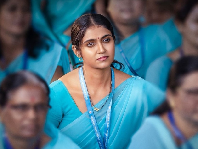  'आशा'मध्ये महिलांची झगडणारी दुनिया, त्यांचा आत्मविश्वास आणि समाजाप्रती असलेली जबाबदारी अतिशय भावस्पर्शी पद्धतीने मांडली आहे. या कथानकाच्या केंद्रस्थानी आहे आशा सेविका आणि ही भूमिका साकारत आहे रिंकू राजगुरू.