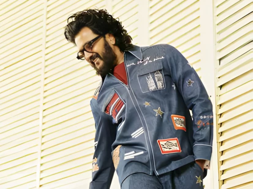  रितेश देशमुखच्या या फोटोशूटवर मराठी माणूस, भाऊचा विषय लय भारी, लातूरचा वाघ, एकदम कडक, नव्या सिनेमाची प्रतीक्षा, आपला भाऊ हार्ड आहे बॉस, बिग बॉस... बिग बॉस, अशा कमेंट्स चाहत्यांनी केल्या आहेत.