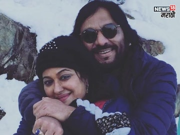 तबल्याच्या ठेक्यात प्रेमाचे सूर, गायकानं गुरूंच्या बायकोशी थाटला संसार तबल्याच्या ठेक्यात प्रेमाचे सूर, गायकानं गुरूंच्या बायकोशी थाटला संसार