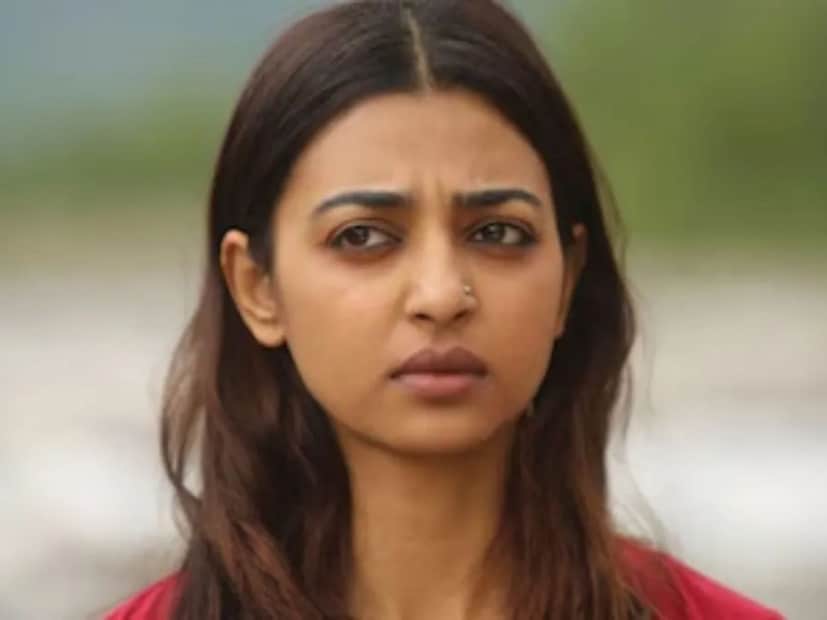  कुशा कपिलाचा एक खास कॅमिओही 'साली मोहब्बत'मध्ये पाहायला मिळणार आहे. चित्रपटाची कथा दोन टाइमलाइनवर आधारित असल्याने सस्पेन्स आणखी वाढतो आणि प्रेक्षक शेवटपर्यंत कथेशी बांधलेले राहतात. 'साली मोहब्बत' हा सस्पेन्स, थ्रिलर आणि रहस्यकथांचे शौकीन असलेल्या प्रेक्षकांसाठी उत्तम पर्याय आहे. हा चित्रपट 12 डिसेंबरपासून ZEE5 वर स्ट्रीम होणार आहे.