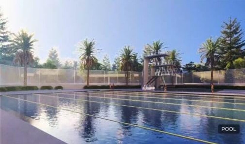 त्यांच्या या मागणीला सकारात्मक प्रतिसाद देत मुख्यमंत्री एकनाथ शिंदे यांच्या मार्गदर्शनाखाली उद्योगमंत्री उदय सामंत यांनी या क्रीडा संकुलाच्या विकासासासाठी भरीव निधी मंजूर केला आहे. या निधीच्या माध्यमातून क्रीडा संकुलात विविध अत्याधुनिक सुविधांची उभारणी करण्यात येणार आहे. तर इंडोअर आणि आऊटडोर स्टेडियम उभारले जाणार आहे. या कामाची लवकरच प्रत्यक्ष उभारणी करण्यात आली आहे. 