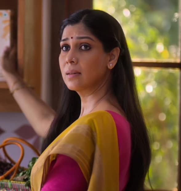  'कहाणी घर-घर की'नंतर साक्षी तंवर यांनी अनेक हिट मालिका दिल्या. यात 'बडे अच्छे लगते हैं' या मालिकेचाही समावेश आहे. राम कपूर आणि साक्षीची जोडी, त्यांची केमिस्ट्री आजही चाहत्यांच्या पसंतीस उतरते.