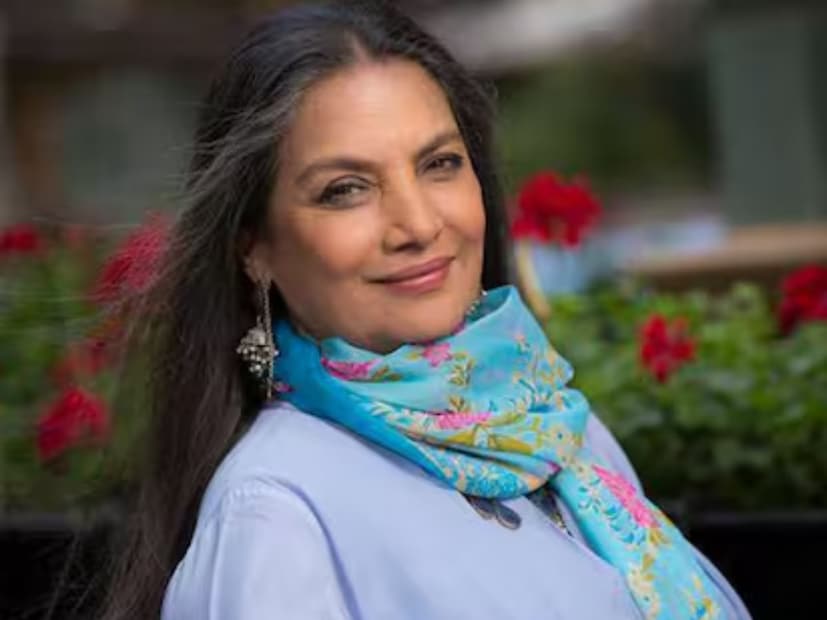 शबाना आझमी हिंदी चित्रपटसृष्टीतील ज्येष्ठ अभिनेत्रींपैकी एक आहेत. त्यांच्याशी संबंधित अनेक किस्से सिनेजगतामध्ये चर्चेचा विषय बनत असतात. आज आम्ही तुम्हाला शबानाशी संबंधित असा एक किस्सा सांगणार आहोत. अभिनेत्रीने नुकताच याबद्दल खुलासा केला आहे. शबाना आझमी हिंदी चित्रपटसृष्टीतील ज्येष्ठ अभिनेत्रींपैकी एक आहेत. त्यांच्याशी संबंधित अनेक किस्से सिनेजगतामध्ये चर्चेचा विषय बनत असतात. आज आम्ही तुम्हाला शबानाशी संबंधित असा एक किस्सा सांगणार आहोत. अभिनेत्रीने नुकताच याबद्दल खुलासा केला आहे.