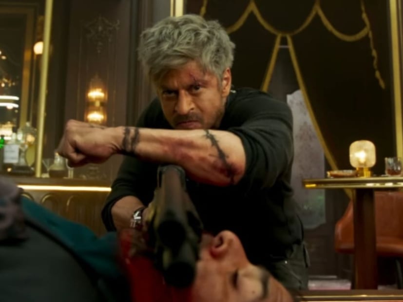  शाहरुख खानचा ‘किंग’ हा देशातला एक ग्लोबल फिल्म आहे. पाश्चात्य देशांमध्ये ज्या प्रकारचा चित्रपट बनवण्यासाठी लाखो डॉलर्स खर्च होतात, तोच चित्रपट सिद्धार्थ आनंद खूप कमी बजेटमध्ये पूर्ण करत आहेत. चित्रपटात प्रेक्षकांना 6 भव्य अ&#x200d;ॅक्शन सीन्स पाहायला मिळतील, ज्यांचे उत्कृष्टरीत्या डिझाइन करण्यात आले आहे. यापैकी तीन सीन लोकेशनवर चित्रीत करण्यात आले आहेत, तर उरलेले तीन सेटवरच शूट केले गेले आहेत.