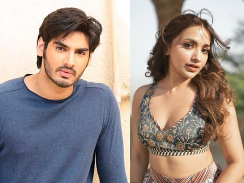  अहान शेट्टी आणि जिया शंकर आपल्या नात्याची अधिकृत कबुली कधी देणार याकडे आता चाहत्यांचं लक्ष लागलं आहे. दोघांच्या लग्नाची चाहते आतुरतेने वाट पाहत आहेत.