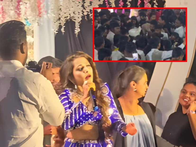  सूरज चव्हाणच्या लग्नात जान्हवी किल्लेकर संतापलेली होती. भर मंडपातच आलेल्या पाहुण्यांना सुनावताना 'किलर गर्ल' दिसून आली. पाहुण्यांच्या वागणुकीमुळे जान्हवीला राग अनावर झाला होता.