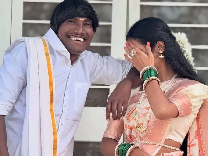  'बिग बॉस मराठी'च्या पाचव्या सीझनचा विजेता सूरज चव्हाण येत्या 29 नोव्हेंबरला विवाहबंधनात अडकणार आहे. लग्नाच्या दोन दिवस आधी 'झापूक झूपूक' सूरज चव्हाणच्या प्री-वेडिंगचे फोटो सोशल मीडियावर व्हायरल झाले आहेत.