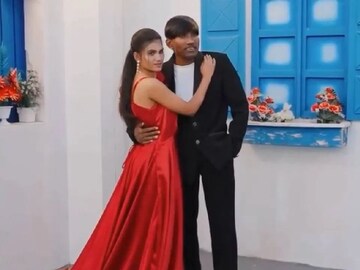 सूरज चव्हाणच्या बायकोच्या हातावर झापुक झुपूक मेहेंदी, कुठे लिहिलंय नवऱ्याचं नाव