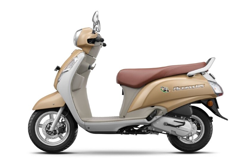 सेफ्टी आणि टेक्नॉलॉजी : Suzuki Access 125 CNGमध्ये आता ब्लूटूथ कनेक्टिव्हिटी, टर्न-बाय-टर्न नेव्हिगेशन आणि यूएसबी चार्जिंग पोर्ट सारखी आधुनिक फीचर्स आहेत. या सर्वांसह, Access 125 CNG केवळ सुरक्षितच नाही तर आजच्या तरुणांच्या गरजा पूर्ण करण्यासाठी पूर्णपणे अपडेट देखील आहे.