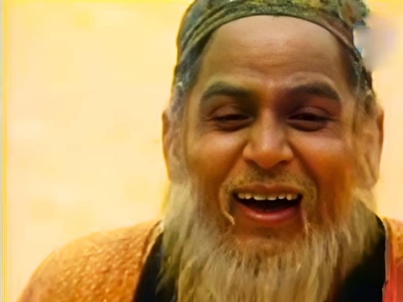  साधा सेट आणि मध्यमवर्गीय लोकांनी या कॉमेडी शोला आणखी खास बनवलं आहे. त्यामुळे संपूर्ण कुटुंबियांसोबत हा शो पाहण्याची मजा वेगळीच आहे. आजही साधेपणामुळे हा शो ओळखला जातो.