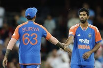 ऑस्ट्रेलिया जिंकत असताना वॉशिंग्टनची जादुई गोलंदाजी, दोन मिनिटात फिरवला गेम