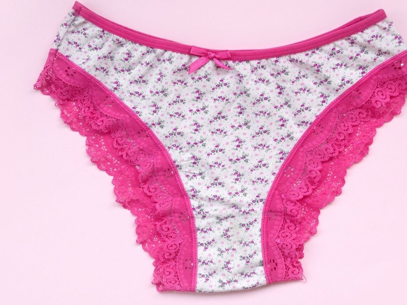 तुम्हाला या अंडरविअरबाबत माहिती होती का? ही कल्पना तुम्हाला कशी वाटली आम्हाला आमच्या सोशल मीडियाच्या कमेंट बॉक्समध्ये नक्की सांगा.(सर्व फोटो : प्रतीकात्मक) 