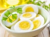 Eggs : संडे हो या मंडे, रोज खाओ अंडे ? रोज अंडी खावीत का ? किती खावीत ?
