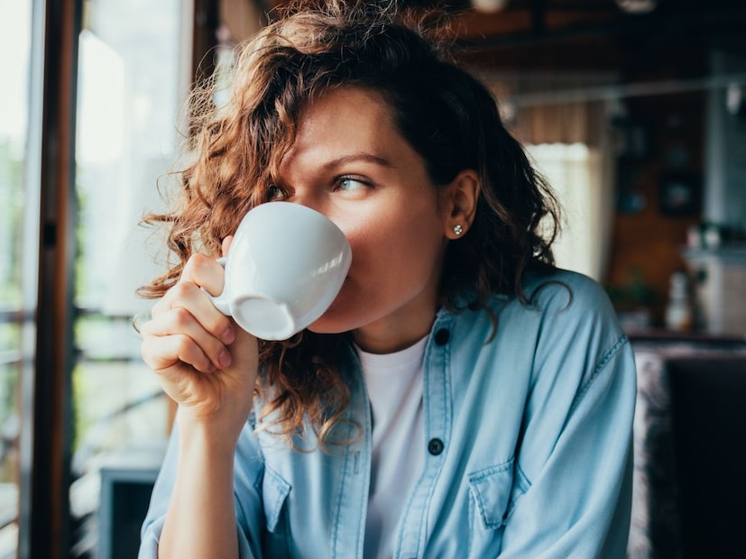 चहा प्यायल्यानंतरचा उपाय : जर चहा प्यायल्यानंतरही तुम्हाला जळजळ जाणवत असेल, तर थोडीशी बडीशेप चघळा. बडीशेप लगेच पोट शांत करण्यास मदत करते.