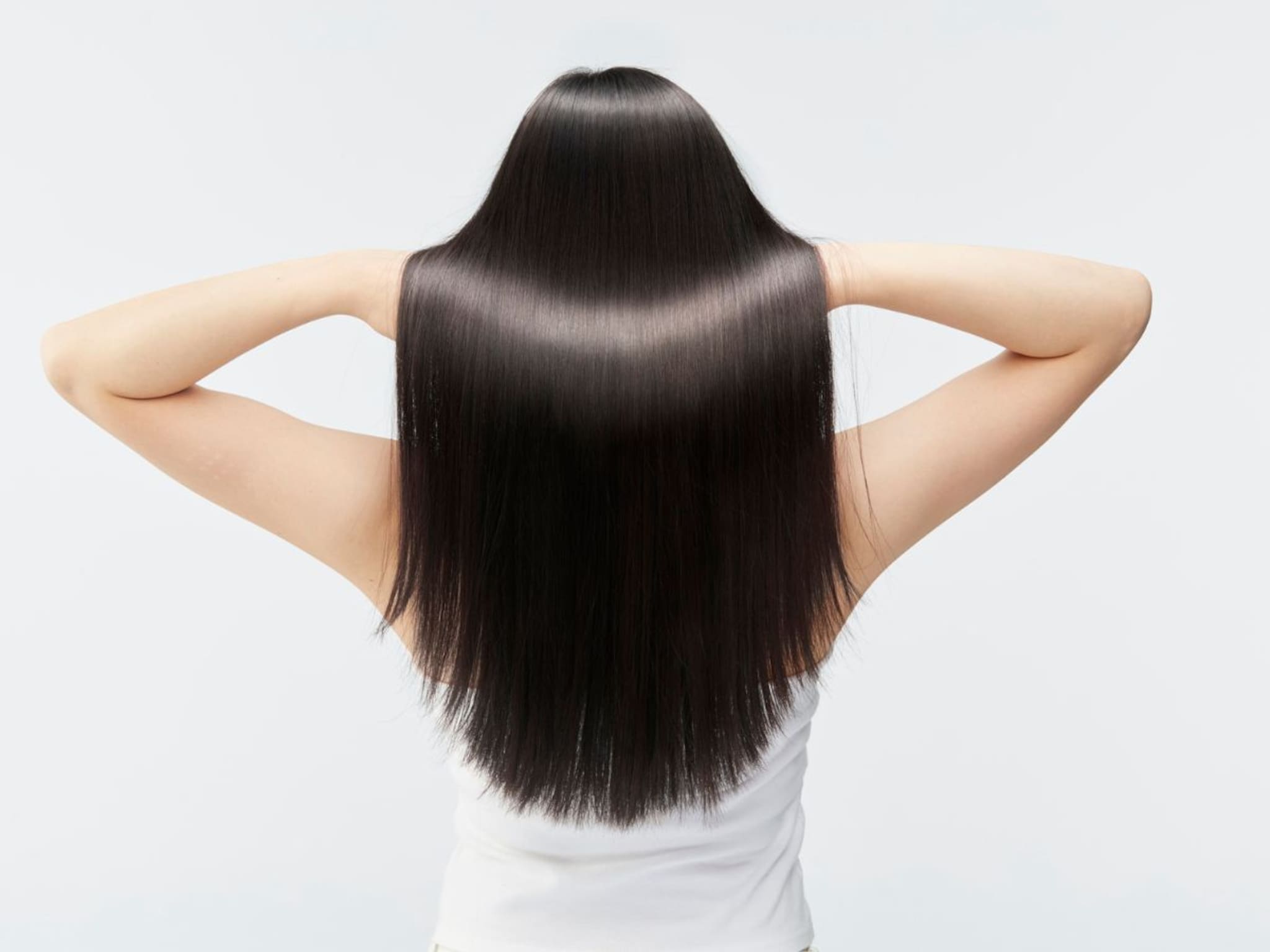 Hair Care : जाड - काळ्याभोर केसांसाठी बायोटिन महत्त्वाचं, या पदार्थांमधे आहे केसांचं पोषण करण्याची क्षमता