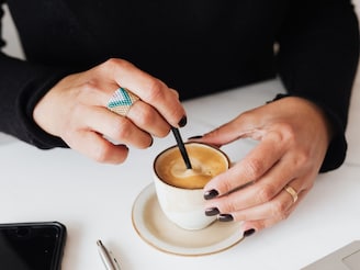 मेंदूच्या या गंभीर आजाराचा धोका कमी करू शकते एस्प्रेसो कॉफी! वाचा फायदे..