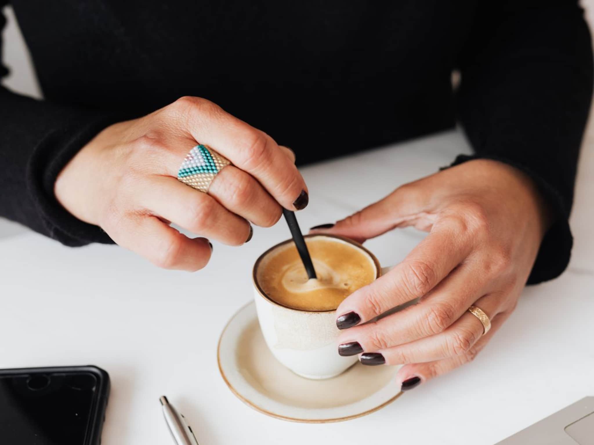 Espresso Benefits : मेंदूच्या 'या' गंभीर आजाराचा धोका कमी करू शकते एस्प्रेसो कॉफी! वाचा जबरदस्त फायदे..