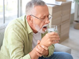 या कारणांनी अर्धांगवायूमुळे होतो मृत्यू.. 