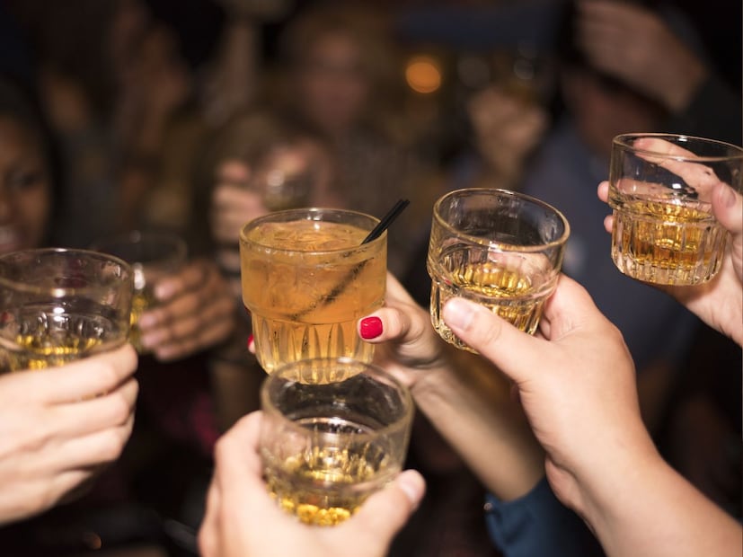 Disclaimer : या बातमीत दिलेली माहिती आणि आरोग्याशी संबंधित सल्ला तज्ञांशी झालेल्या संभाषणांवर आधारित आहे. ही सामान्य माहिती आहे, वैयक्तिक सल्ला नाही. म्हणून, डॉक्टरांचा सल्ला घेतल्यानंतरच काहीही वापरा. त्याच्या वापरामुळे होणाऱ्या कोणत्याही नुकसानासाठी लोकल-18 जबाबदार राहणार नाही. 