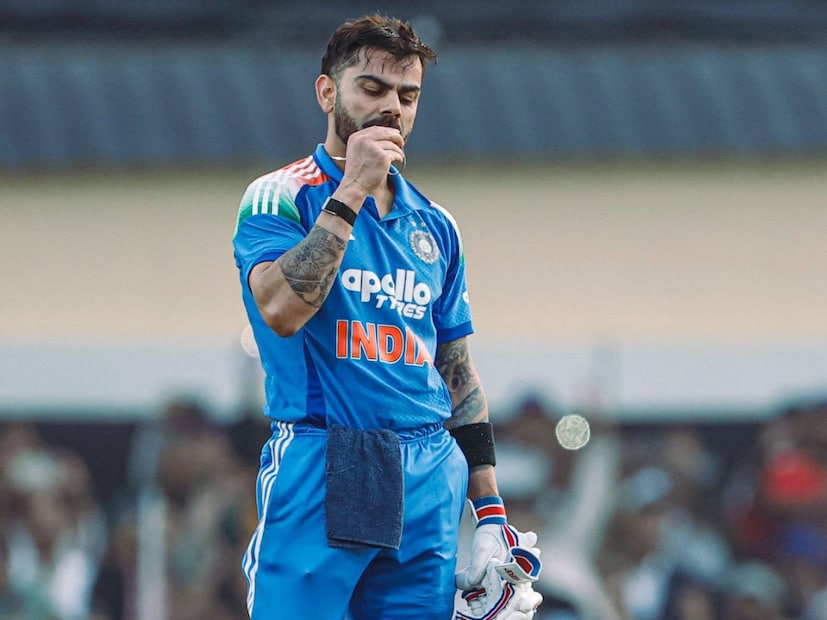 ऑस्ट्रेलियाचा रिकी पॉन्टिंगने देखील त्याला सर्वोत्तम खेळाडू मानतो. ऑस्ट्रेलियन लोकांकडून कौतुक मिळवणे खूप कठीण आहे. जेव्हा तुम्ही सचिनला मागे टाकता तेव्हा तुम्हाला कळते की हा माणूस कुठे उभा आहे, असे गावसकर यांनी सांगितले.