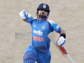 74, 135 आता 100... विराटने Record Book बदलून टाकलं, वनडे क्रिकेटमध्ये घडला नवा इतिहास 74, 135 आता 100... विराटने Record Book बदलून टाकलं, वनडे क्रिकेटमध्ये घडला नवा इतिहास