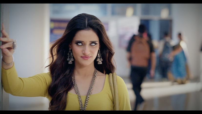 'काजळमाया' ही नवी हॉरर मालिका नुकतीच स्टार प्रवाह वाहिनीवर सुरू झाली आहे. टेलिकास्ट झाल्यापासून या मालिकेच्या कथेनं प्रेक्षकांना खिळवून ठेवलं आहे. 