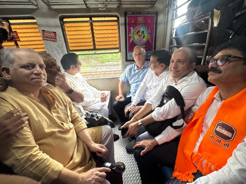 या मोर्चासाठी नाशिक-पुण्यासह राज्यभरातील शिवसैनिक आणि मनसैनिक मुंबईत दाखल झाले आहेत.