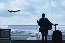 Airport Tips : विमानतळावर 'या' साध्या चुका टाळा, अन्यथा मिळणार नाही एंट्री आणि मिस होईल तुमची फ्लाइट!