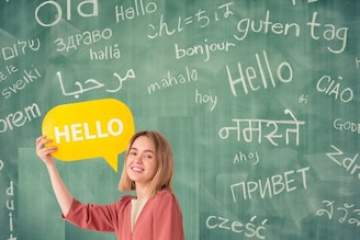 का साजरा केला जातो वर्ल्ड हॅलो डे? 10 वेगवेगळ्या भाषांमध्ये हॅलो म्हणायची पद्धत