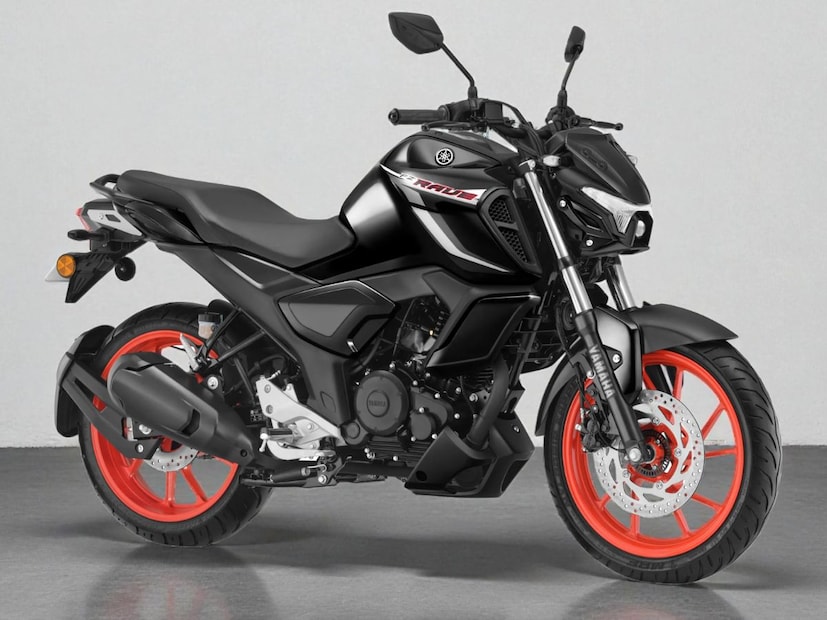 Yamaha FZ Rave मध्ये 149 सीसी (cc) सिंगल-सिलेंडर एअर-कूल्ड इंजिन दिलं आहे, जे 7,250 rpm वर 12 hp पॉवर आणि 5,500 rpm वर 13.3 Nm चा पीक टॉर्क जनरेट करतो. या बाईकमध्ये  5-स्पीड ट्रान्समिशन गिअरबॉक्स दिला आहे. जे आधीच्या FZ सीरिजमध्ये आहे. 