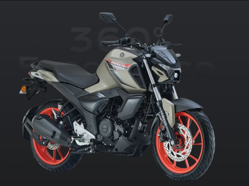 Yamaha FZ Rave मध्ये विशेष म्हणजे, आक्रमक डिझाईनसह हेडलाइट वेगळा दिला आहे. यामाहा नेहमी आपल्या बाईकच्या हेडलाईटमध्ये वेगळेपण आणत असतं. आताही Yamaha FZ Rave चा हेडलाईट हा वेगळा आहे.
