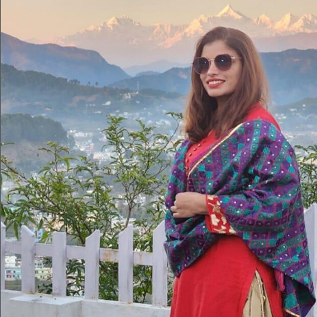 दरम्यान, त्यांनी रुडकी येथील एका कॉलेजमध्ये प्राध्यापक म्हणूनही काम करायला सुरुवात केली, जेणेकरून त्यांच्या कोचिंगचा खर्च भागवता येईल. कॉलेजमध्ये शिकवत असतानाच त्यांनी विद्यार्थ्यांचे ट्युशन्स घेऊन त्यातून मिळणाऱ्या पैशांतून आपल्या कोचिंगची फी भरली. त्यांच्या या त्याग आणि मेहनतीचे फळ त्यांना मिळाले. 