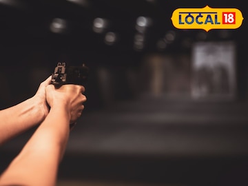 सराईतांचा पोलिसांवरच गोळीबार (प्रतिकात्मक फोटो) सराईतांचा पोलिसांवरच गोळीबार (प्रतिकात्मक फोटो)