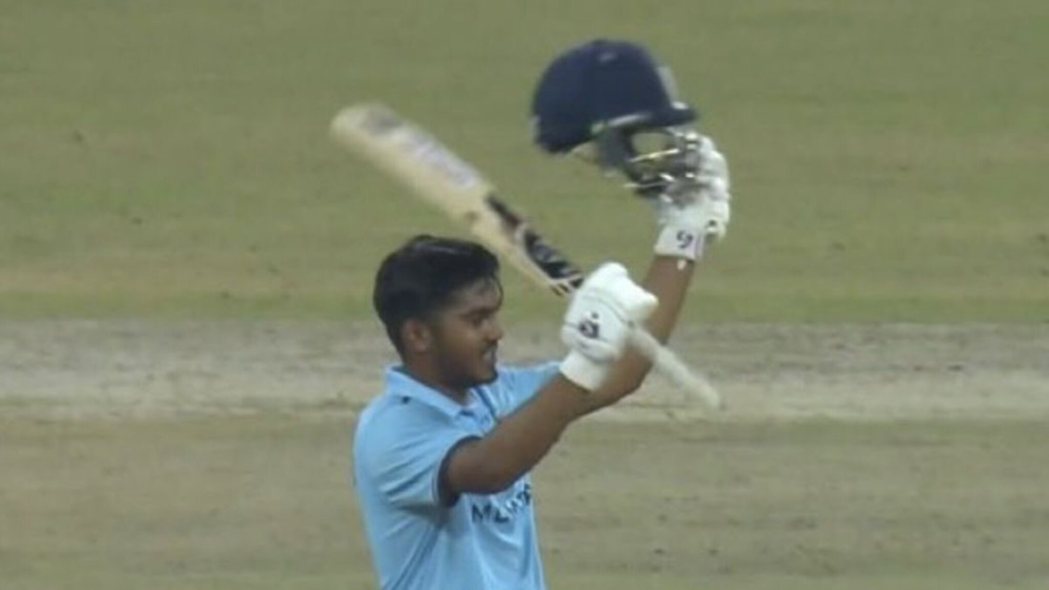 SMAT 2025 : धोनीचा छावा एकटाच पुरून उरला, शतक ठोकून मॅच जिंकवली,रहाणे, सुर्या, दुबेची गरजच पडली नाही