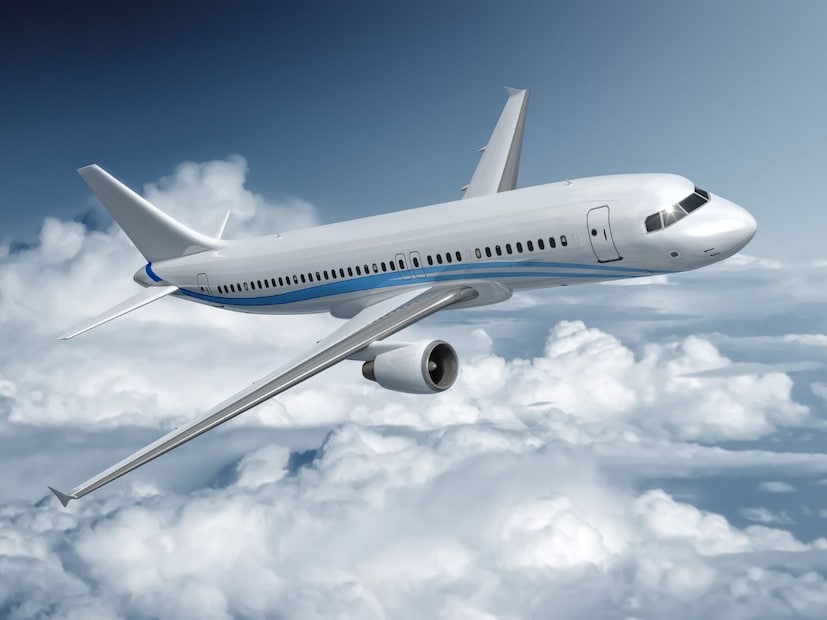 ज्या विमानांमध्ये असे बंक मॉड्यूल नसतात, तिथे एअरलाइन्स फर्स्ट क्लास किंवा बिझनेस क्लासमध्ये 1-2 सीट्स पायलटांसाठी राखीव (Reserved) ठेवतात, जेणेकरून ते उड्डाणादरम्यान थोडा वेळ झोपू शकतील.