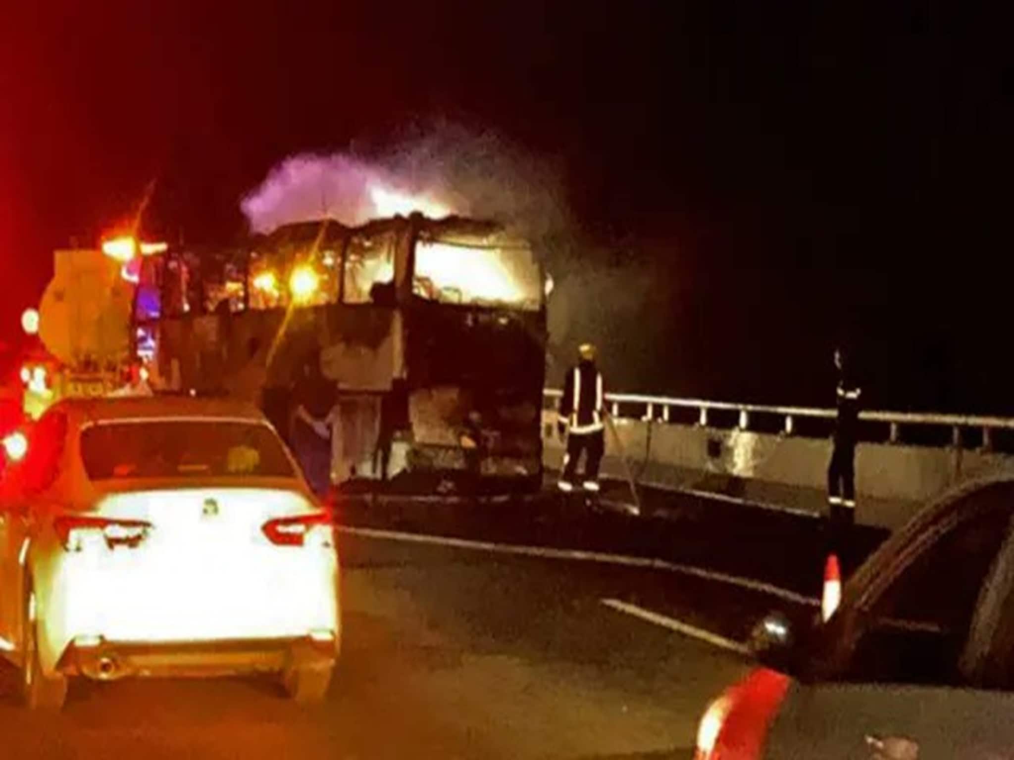 Bus Accident: डिझेल टँकरला भीषण धडक, अख्खी बस पेटली, सौदीत 42 भारतीयांच्या मृत्यूची भीती; नेमकं काय घडलं?