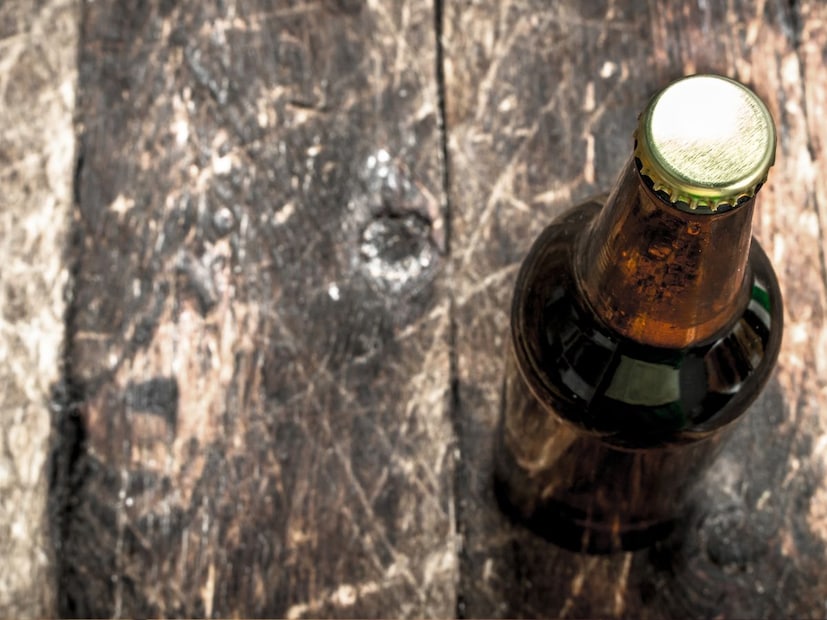 पाईंटमध्ये  बिअरचा ‘खरा’ अनुभवज्यांना बिअर थंड प्यायला आवडते त्यांच्यासाठी पाईंटमधून पिणं हा एक चांगला अनुभव ठवू शकतो. त्यामुळे चव अधिक समृद्ध वाटते. पाइंट इतर बॉटलच्या तुलनेत महाग पडते पण थोडी बिअर असल्यामुळे तुम्ही गरजे प्रमाणे एक एक बॉटल काढून पिऊ शकता. ज्यामुळे तुम्हाला प्रत्येक वेळेला थंड दारु पिण्याचा अनुभव घेता येतो.