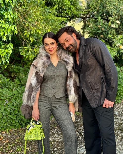 धर्मेंद्र, सनी देओल आणि बॉबी देओल यांच्याप्रमाणेच देओल कुटुंबाच्या या सुनाही त्यांच्या कार्यक्षेत्रात मोठी कामगिरी करत आहेत. या दोन्ही सुनांनी देओल कुटुंबाची प्रतिष्ठा जपून, स्वतःचे खासगी आणि यशस्वी विश्व निर्माण केले आहे.