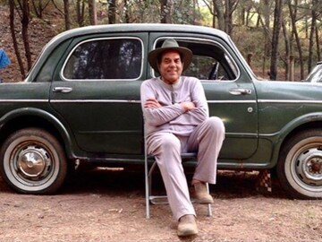 धर्मेंद्र यांच्या सूना त्यांच्या मुलींपेक्षाही श्रीमंत, पाहा नक्की काय करतात?