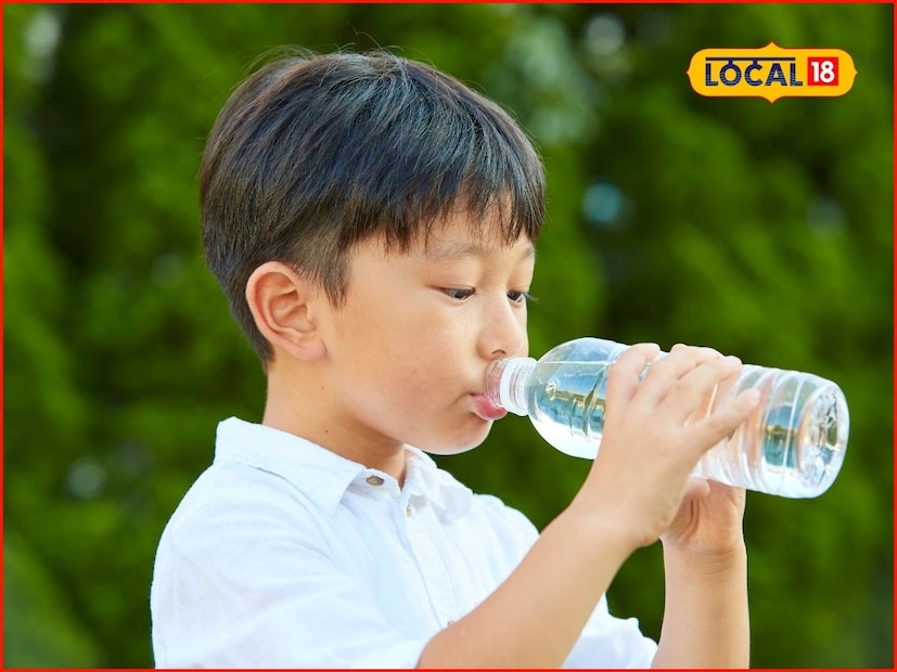 डॉ.अविनाश भोंडवे यांनी सांगितले की, “हिवाळ्यात ब्रेन स्ट्रोकचा धोका वाढतो, ज्याची अनेक कारणे असू शकतात. त्यातील एक म्हणजे कमी पाणी पिणे. थंड वातावरणात लोकांना कमी तहान लागते. त्यामुळे शरीरात डिहायड्रेशन होऊ शकते. बर्&#x200d;याच प्रकरणांमध्ये, डिहायड्रेट राहिल्यामुळे मेंदूमध्ये रक्ताच्या गुठळ्या होऊ शकतात. त्यामुळे पक्षाघाताचा धोका असतो.” 