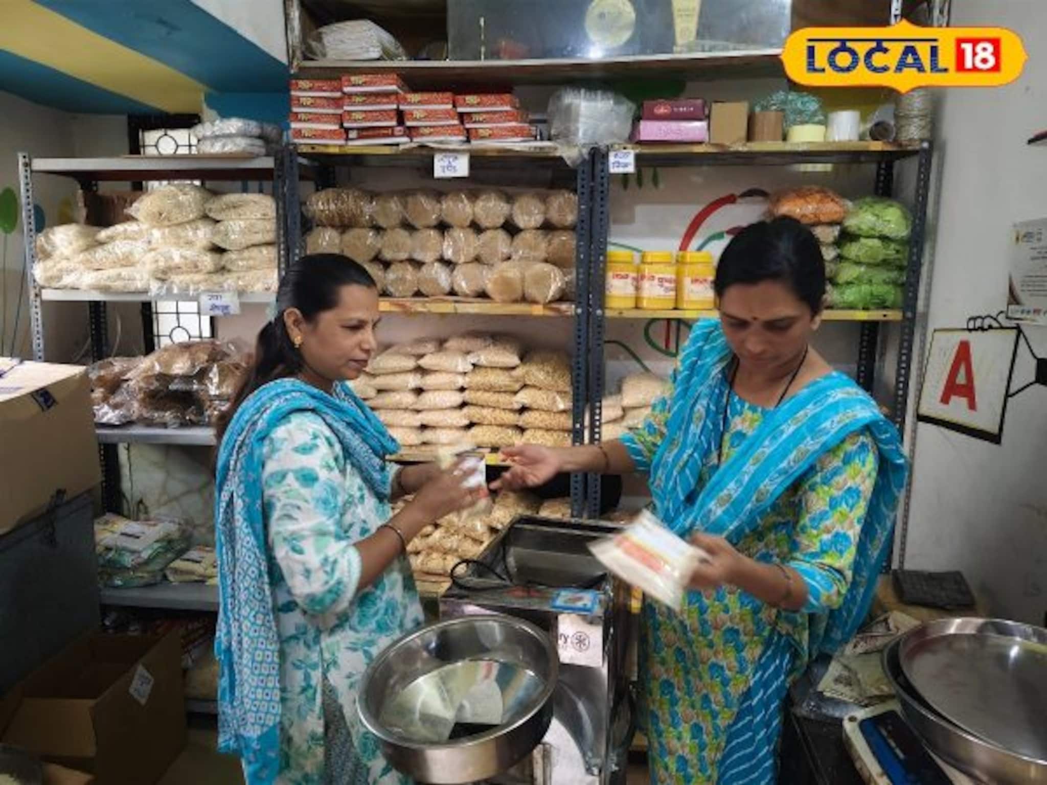 घरोघरी वस्तू विकल्या, नातेवाईकांचे टोमणे ऐकले; गृह उद्योगातून प्रणिता करते 15 लाखांची उलाढाल