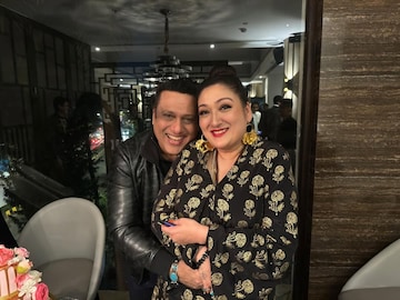 'गोविंदाला मुलगा हवा होता म्हणून आम्ही...' तब्बल 28 वर्षांनी सुनिताचा खुलासा 'गोविंदाला मुलगा हवा होता म्हणून आम्ही...' तब्बल 28 वर्षांनी सुनिताचा खुलासा