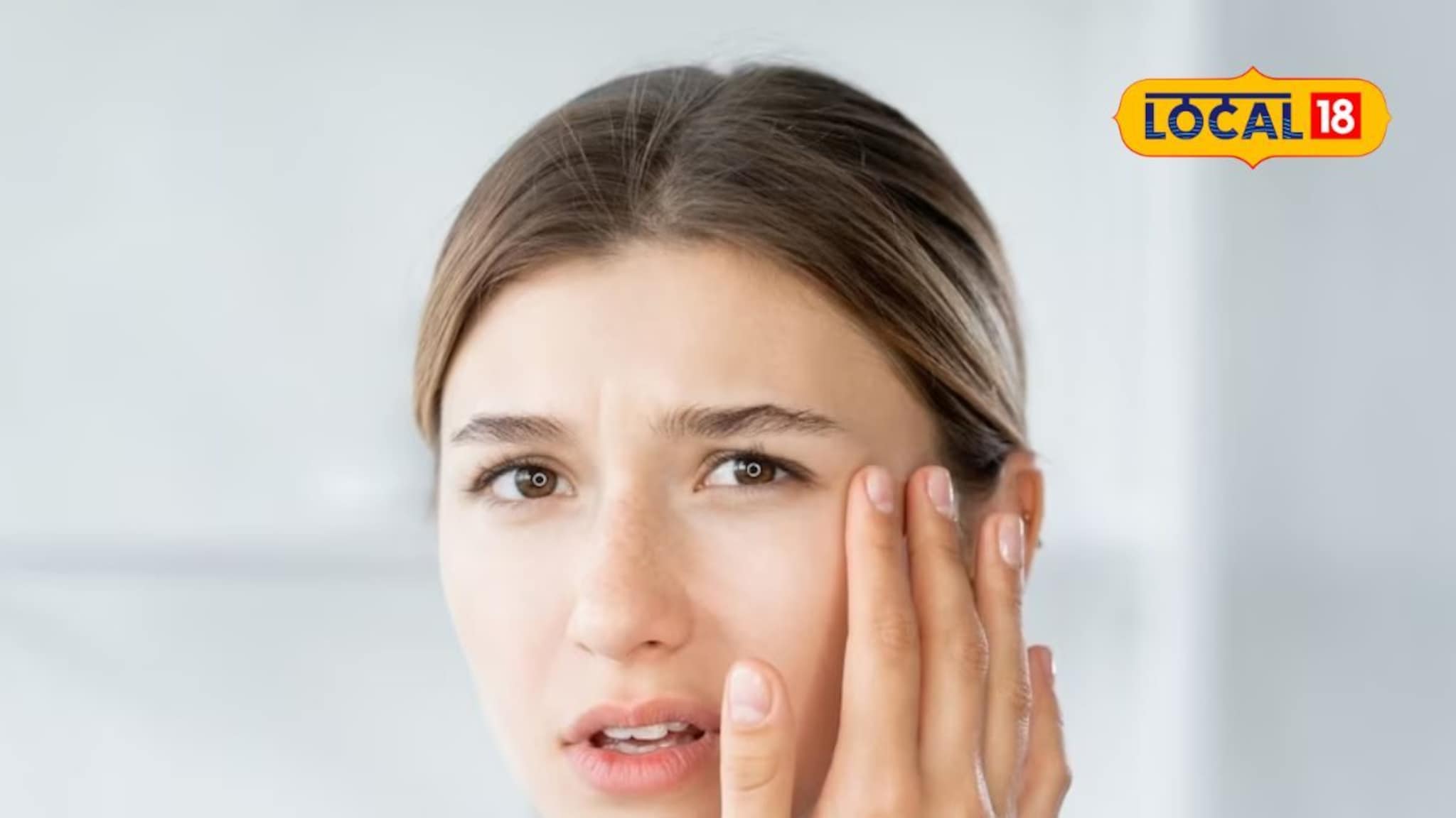 Health Tips : हिवाळ्यात त्वचा कोरडी पडते? खोबऱ्याचं नाही तर 'या' तेलाचा करा असा वापर, राहील तजेलदार!