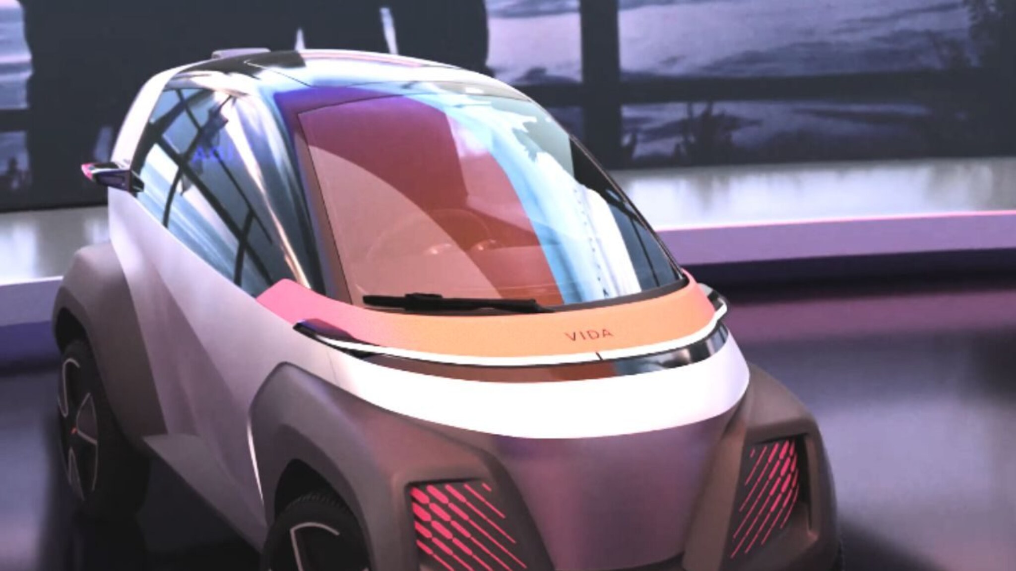 Bike आता विसरा! Hero ने आणली पहिली Micro Car, टाटाच्या Nano पेक्षाही छोटी, एकच डोअर!