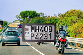 HSRP साठी शेवटची संधी! कोट्यवधी गाड्यांवर अजूनही प्लेट नाही, RTO कडून नवी तारीख